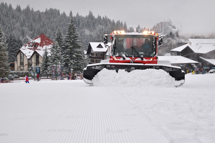 Municipalitatea investește în calitatea pârtiilor din Poiana Brașov