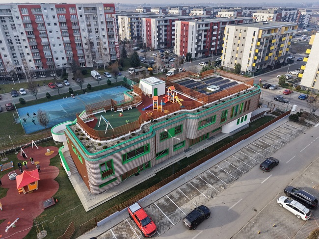 Programul creșă, grădiniță, școală în cartiere a ajuns în Bartolomeu-Avantgarden